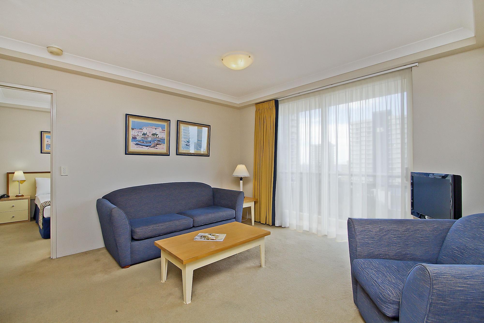 Palazzo Colonnades Aparthotel Gold Coast Exterior photo