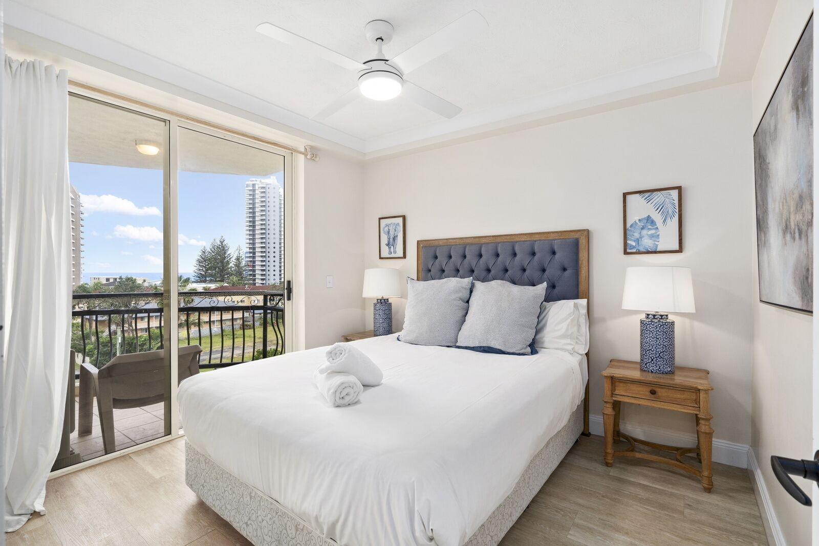 Palazzo Colonnades Aparthotel Gold Coast Exterior photo
